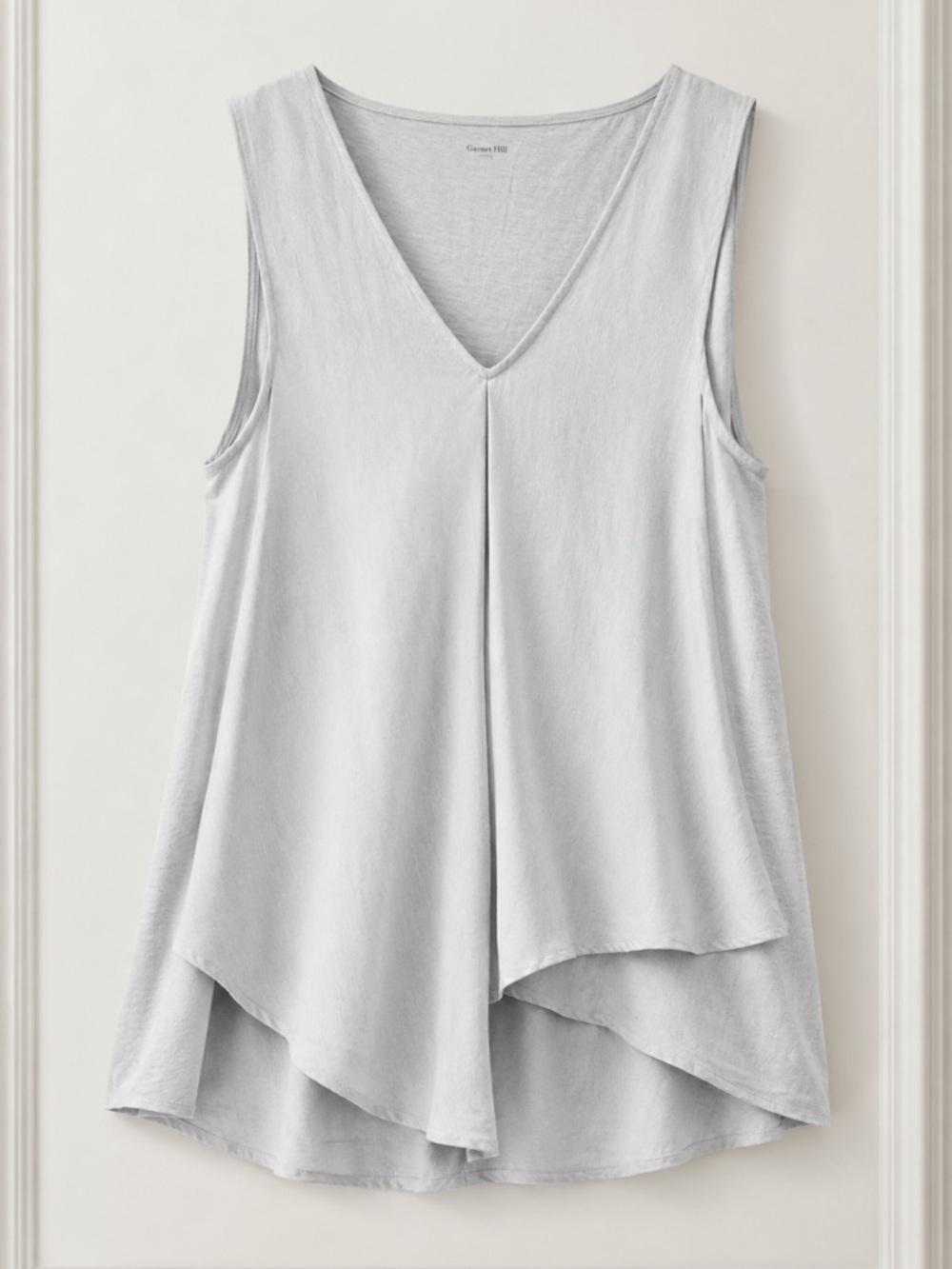 Garnet Hill Sleeveless Layered V-Neck Tunic Top – Light Gray